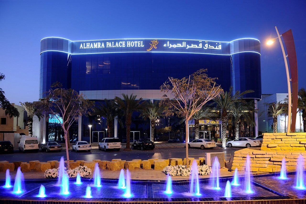 Al Hamra Palace By Warwick Рияд Екстериор снимка